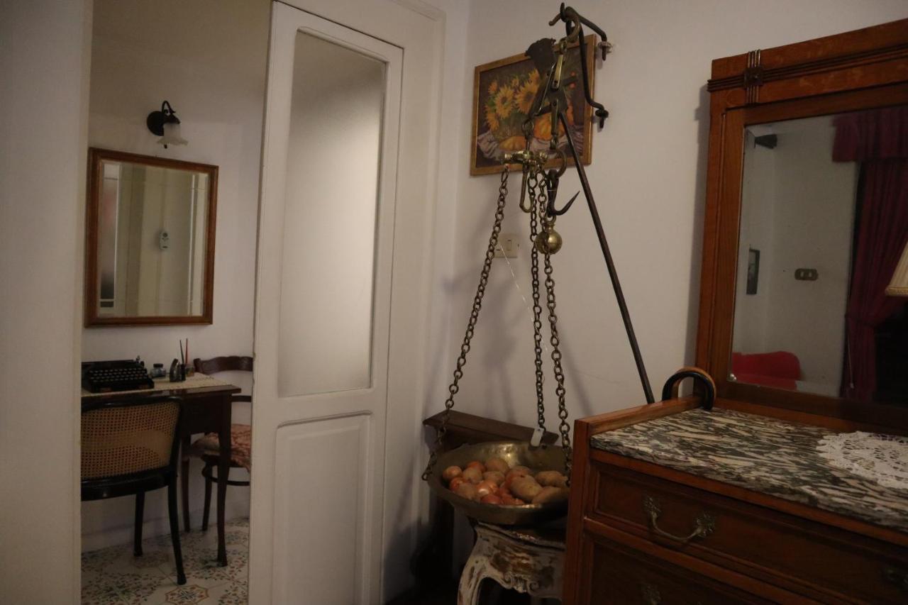 Appartement Storia Di Sofia à Naples Extérieur photo