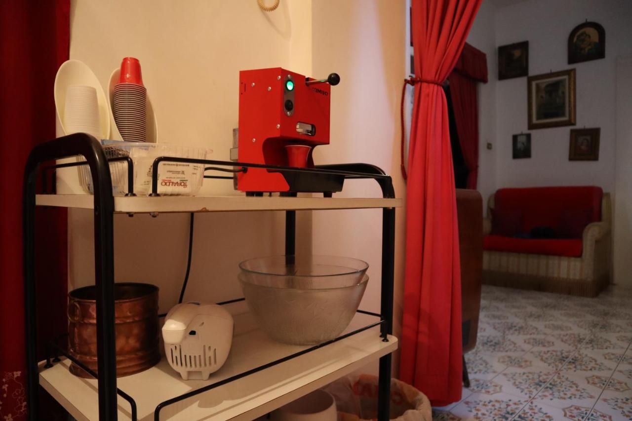 Appartement Storia Di Sofia à Naples Extérieur photo